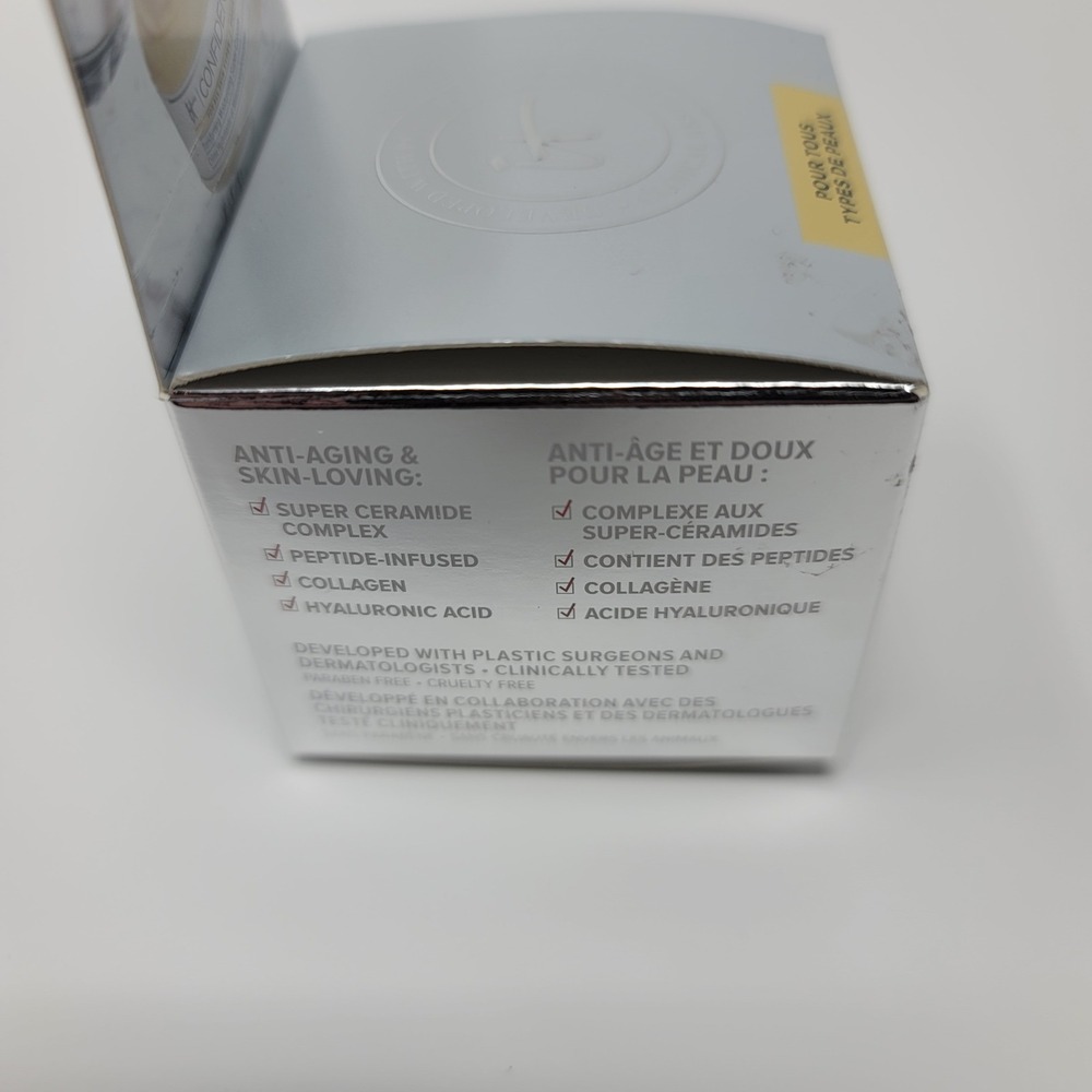 IT Cosmetics Confidence In A Cream Moisturizing Anti-Aging Super Cream 0.5oz New - Picture 8 of 9